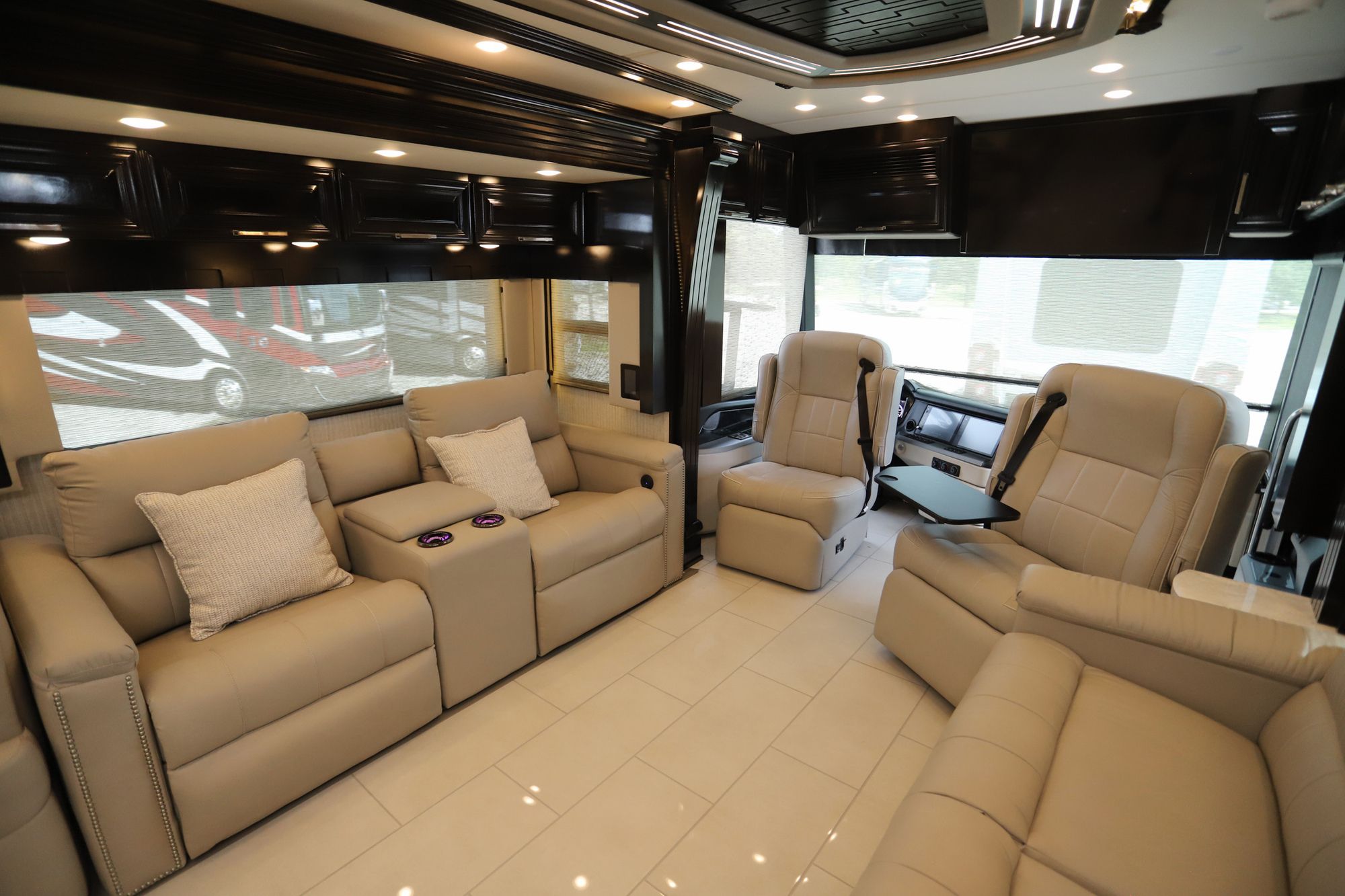 New 2023 Newmar London Aire 4551 Class A  For Sale