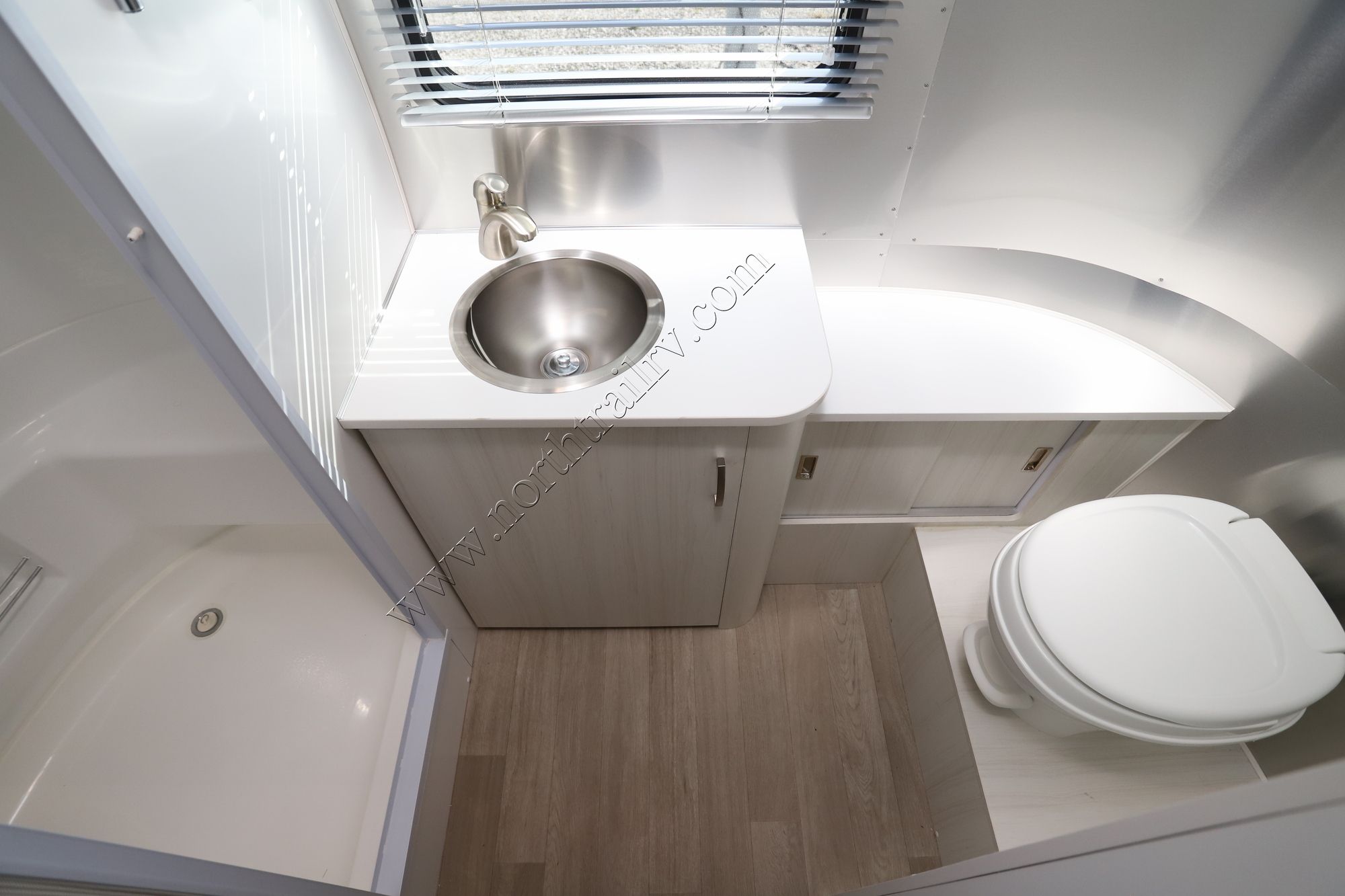Used 2022 Airstream Bambi 22FB Travel Trailer  For Sale
