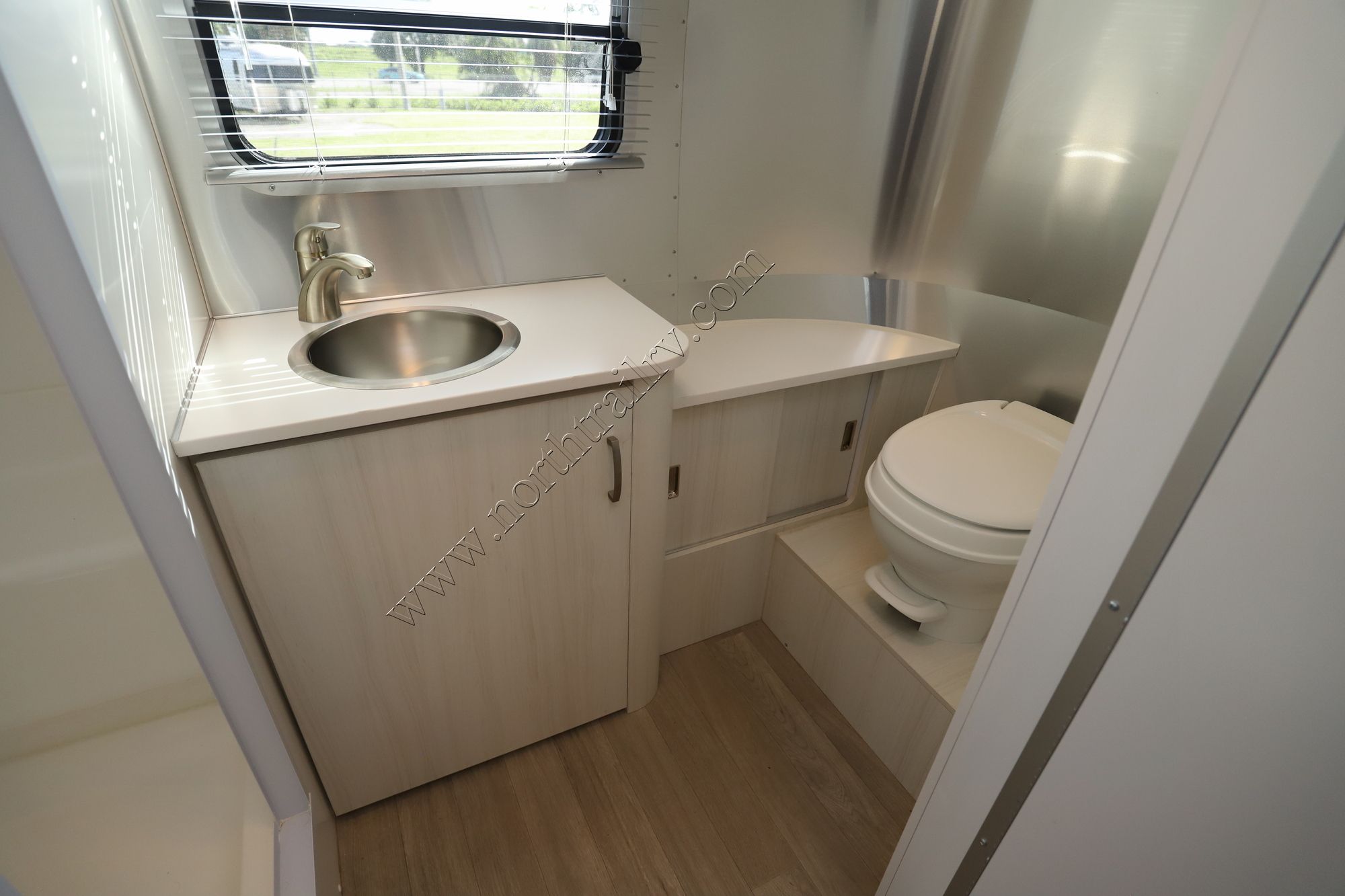 Used 2022 Airstream Bambi 22FB Travel Trailer  For Sale