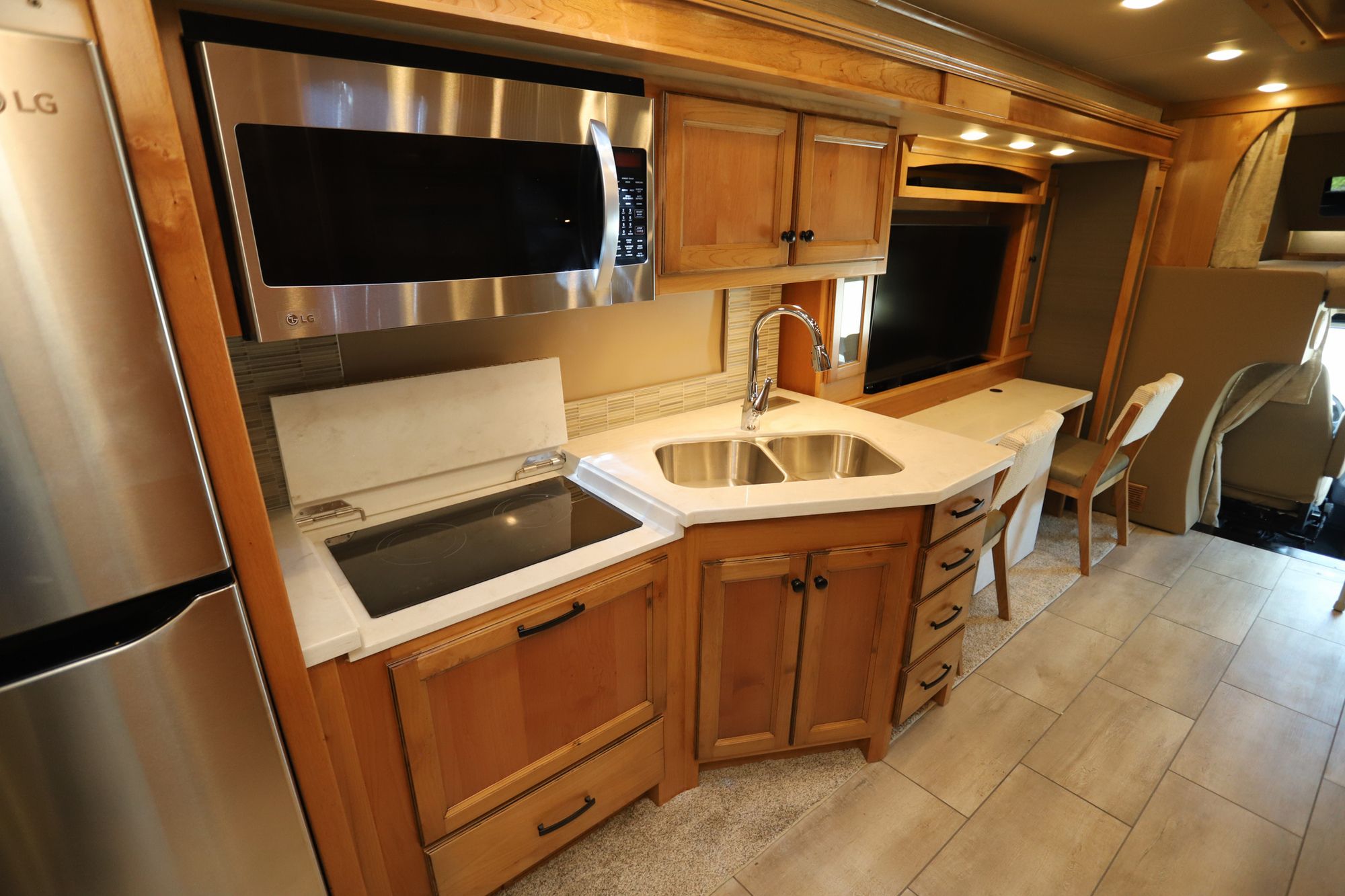 New 2022 Tiffin Motor Homes Allegro Bay 38BB Super C  For Sale