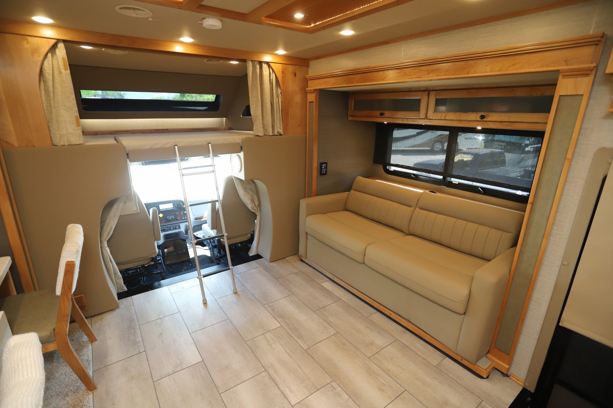 New 2022 Tiffin Motor Homes Allegro Bay 38BB Super C  For Sale