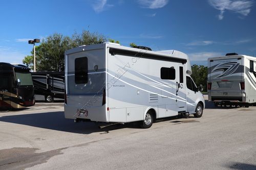 2023 Tiffin Motor Homes Wayfarer 25RW