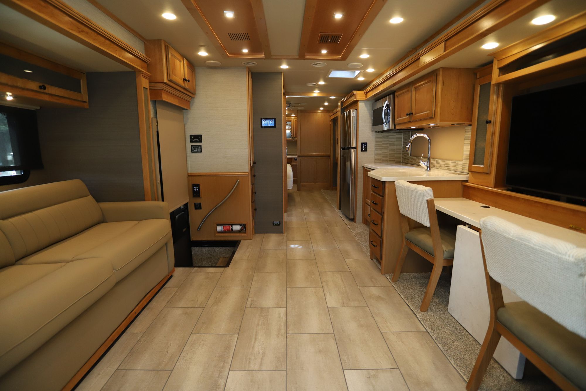 New 2022 Tiffin Motor Homes Allegro Bay 38BB Super C  For Sale