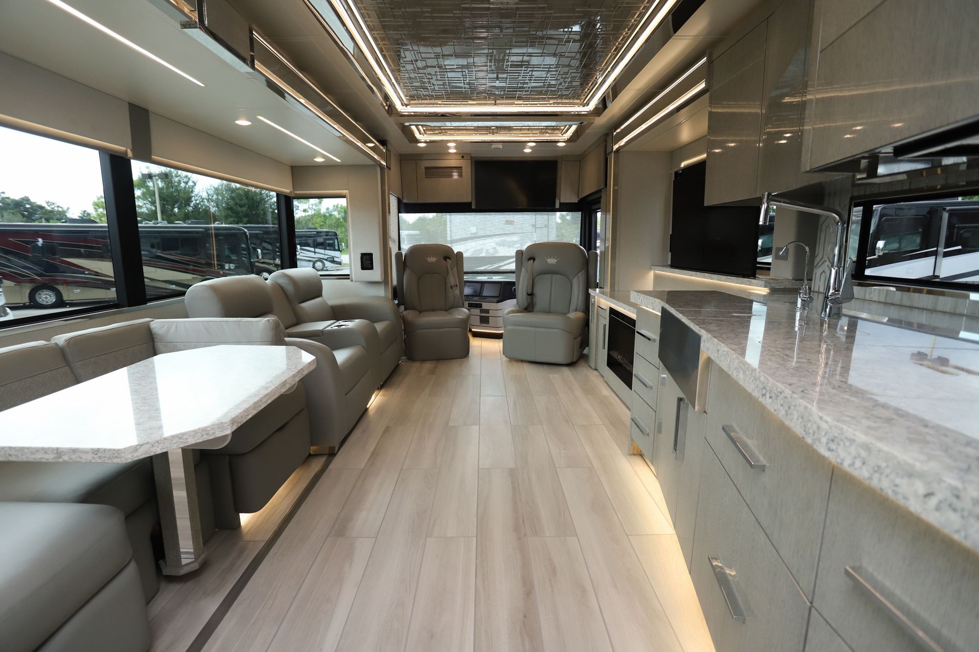 New 2022 Newmar King Aire 4531 Class A  For Sale