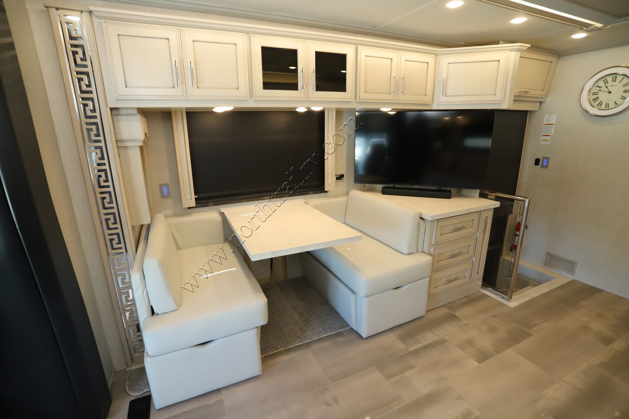 New 2022 Newmar Super Star 4061 Super C  For Sale