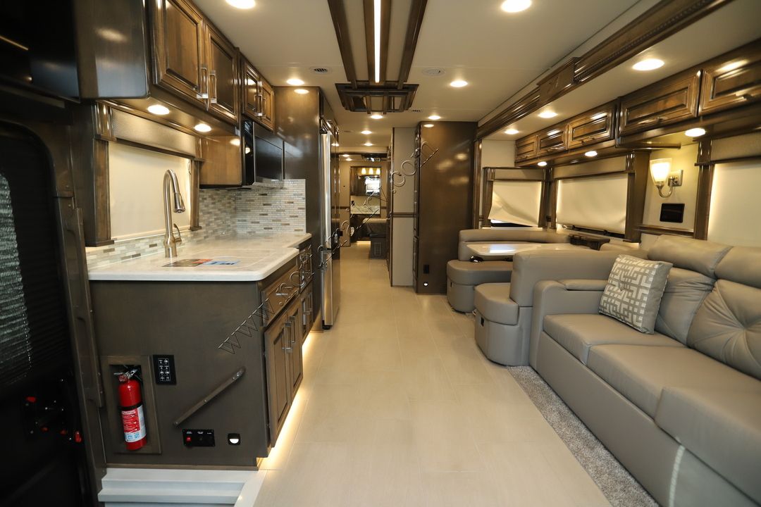2023 Renegade Rv Xl 45BBC 14749