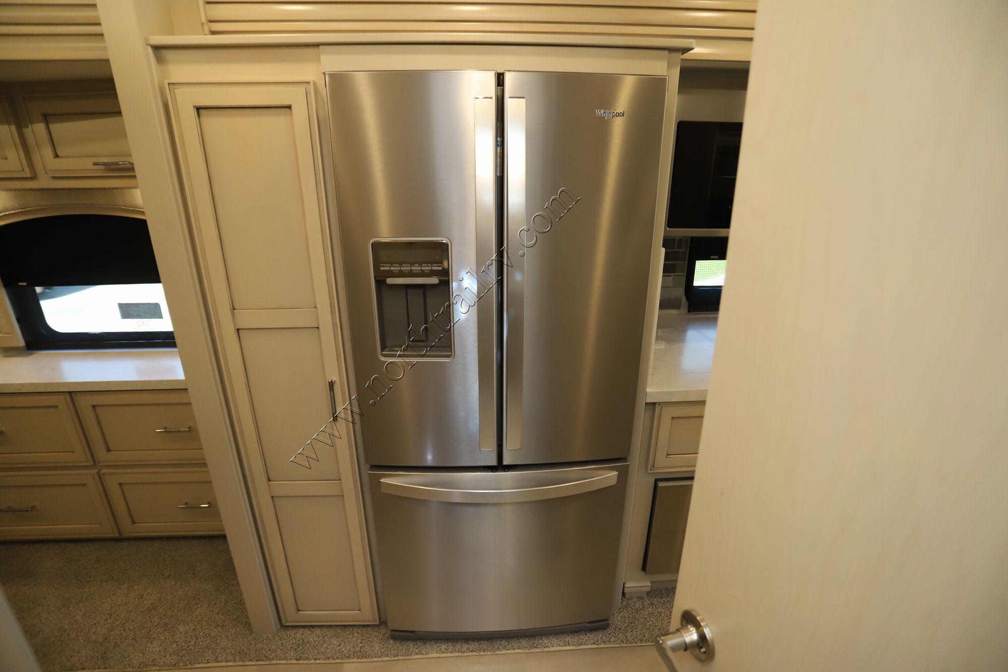 New 2022 Newmar Super Star 4061 Super C  For Sale
