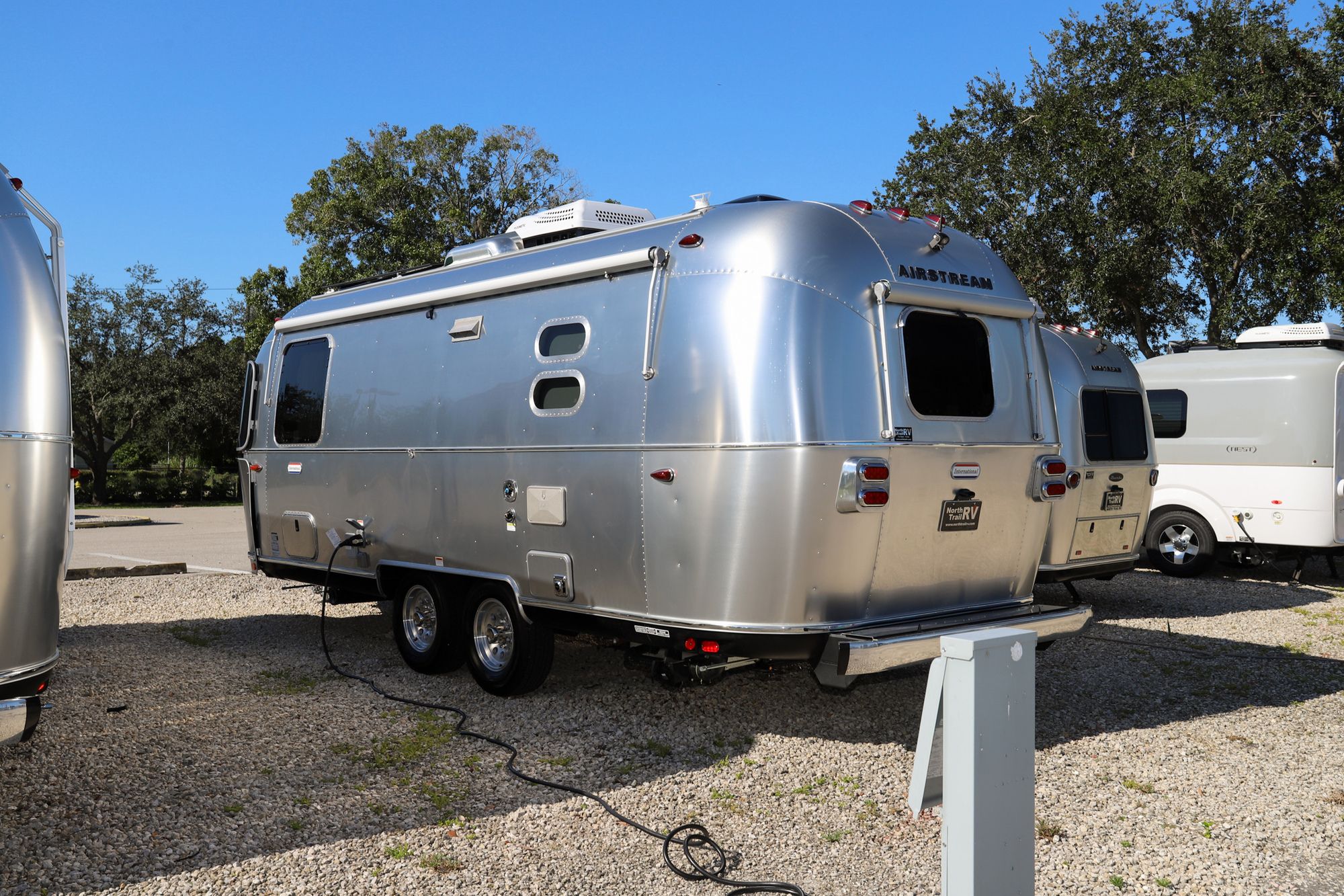 New 2023 Airstream International 23FB Travel Trailer  For Sale