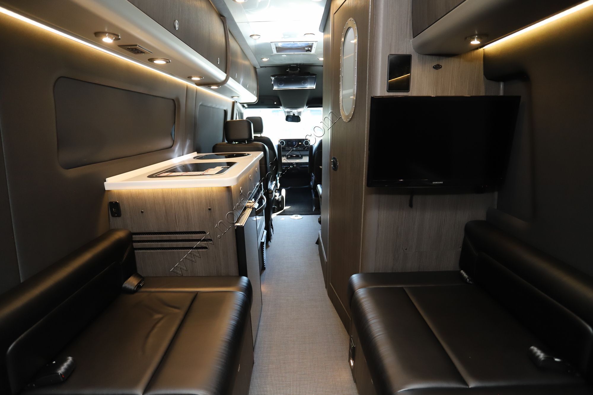 Used 2020 Airstream Interstate EXT LOUNGE Class B  For Sale