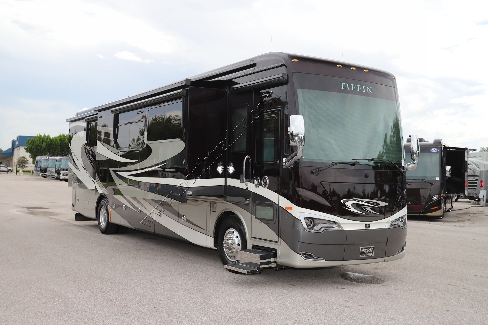 Used 2021 Tiffin Motor Homes Allegro Bus 40IP Class A  For Sale