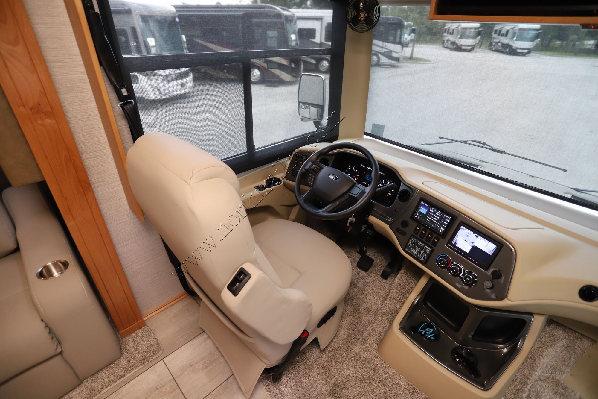 Used 2022 Tiffin Motor Homes Allegro 34PA Class A  For Sale