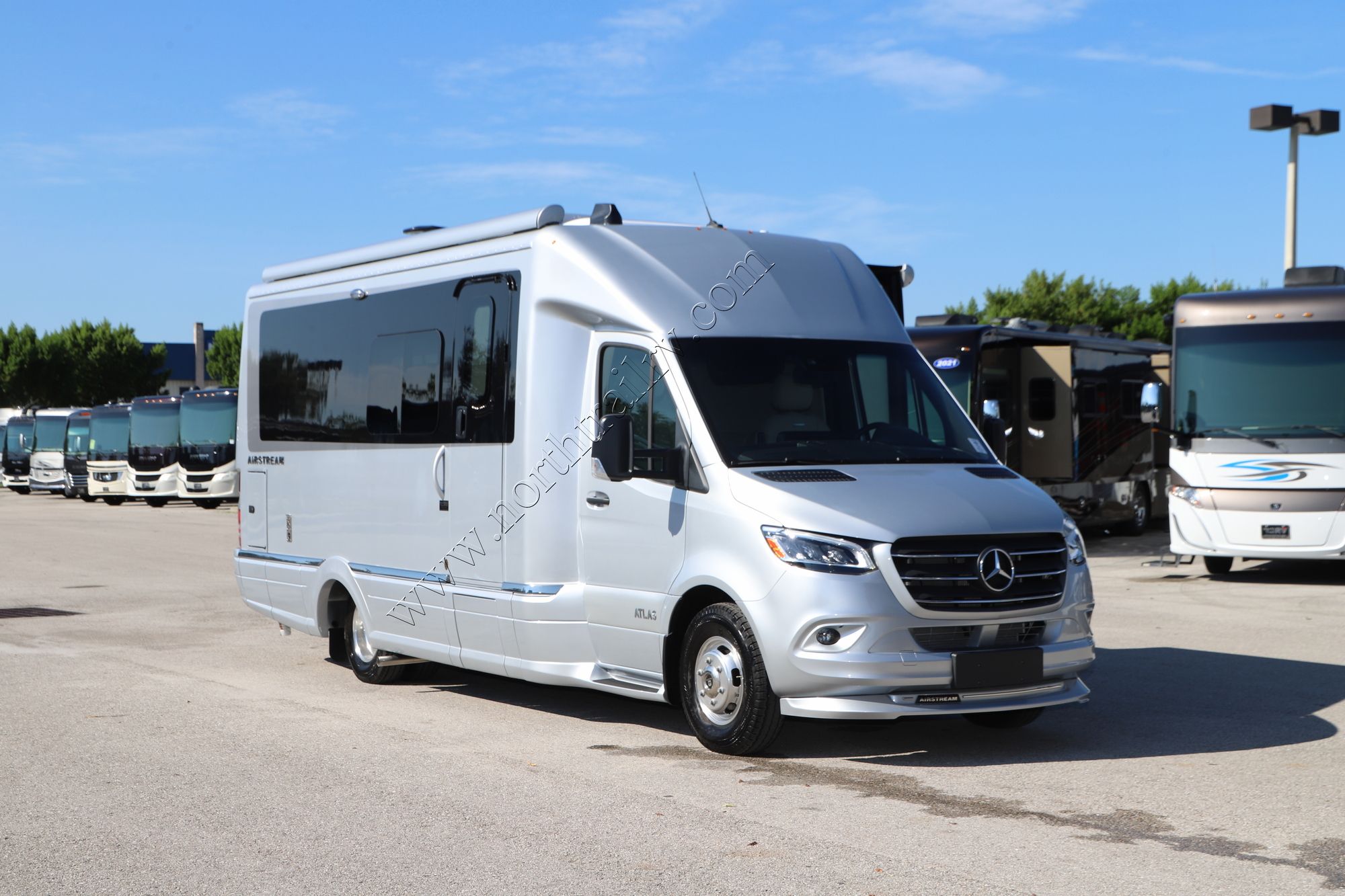 New 2022 Airstream Atlas MURPHY SUITE Class C  For Sale