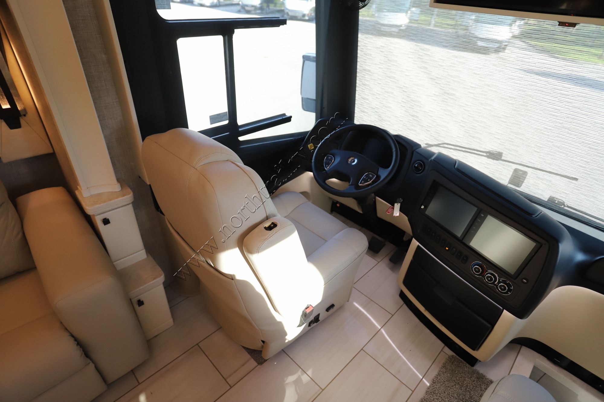 New 2023 Tiffin Motor Homes Allegro Bus 45OPP Class A  For Sale