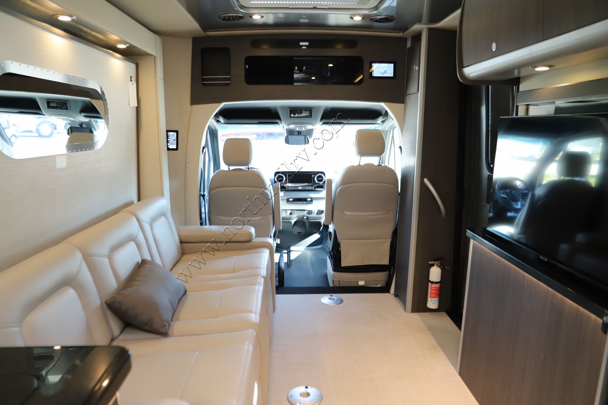 New 2022 Airstream Atlas MURPHY SUITE Class C  For Sale