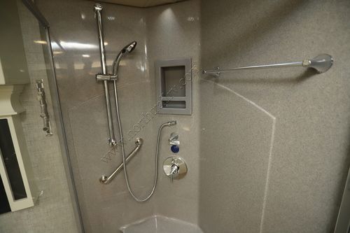 2023 Tiffin Motor Homes Phaeton 40IH