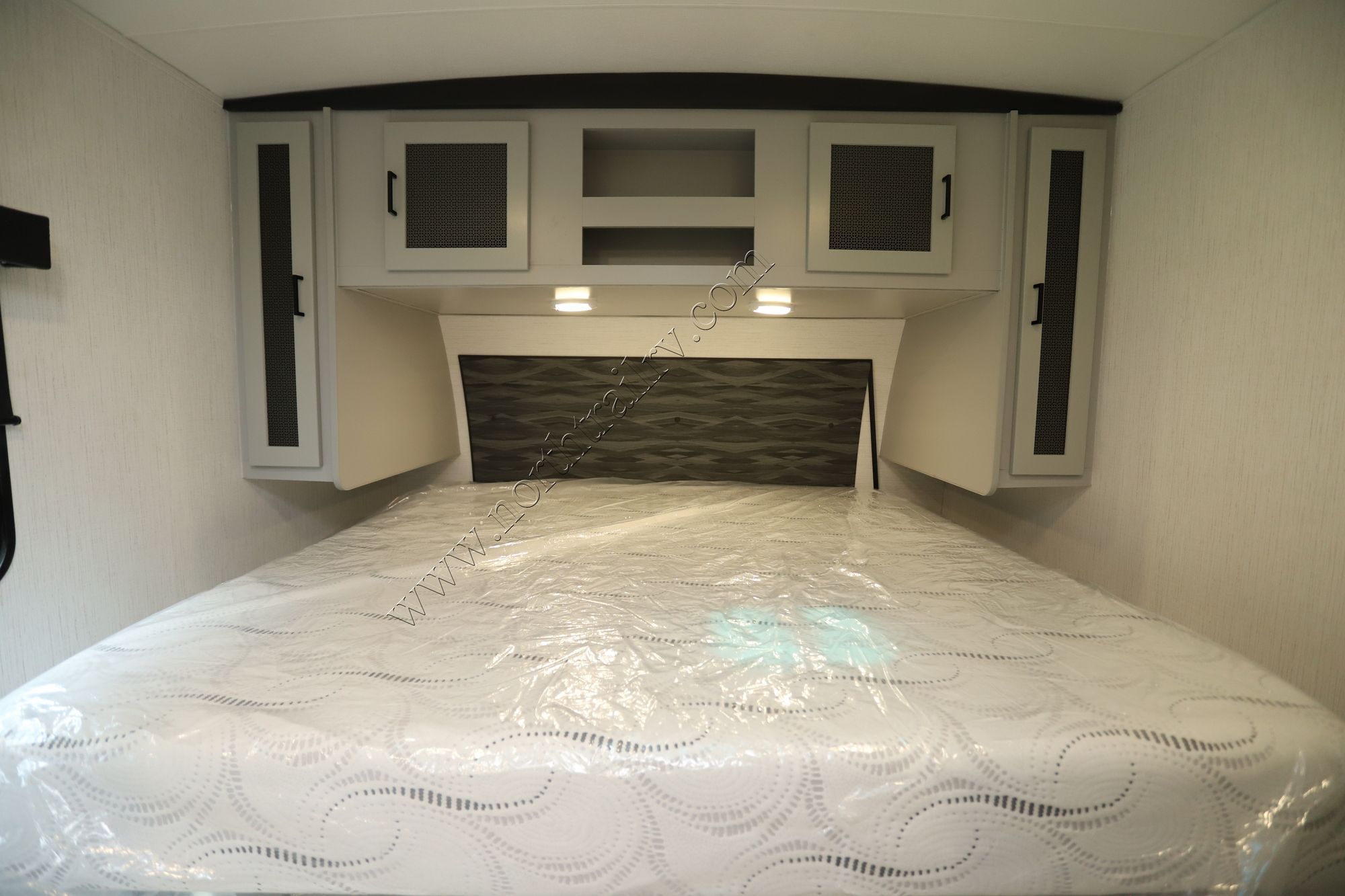 New 2023 Heartland Rv North Trail 25LRSS Travel Trailer  For Sale