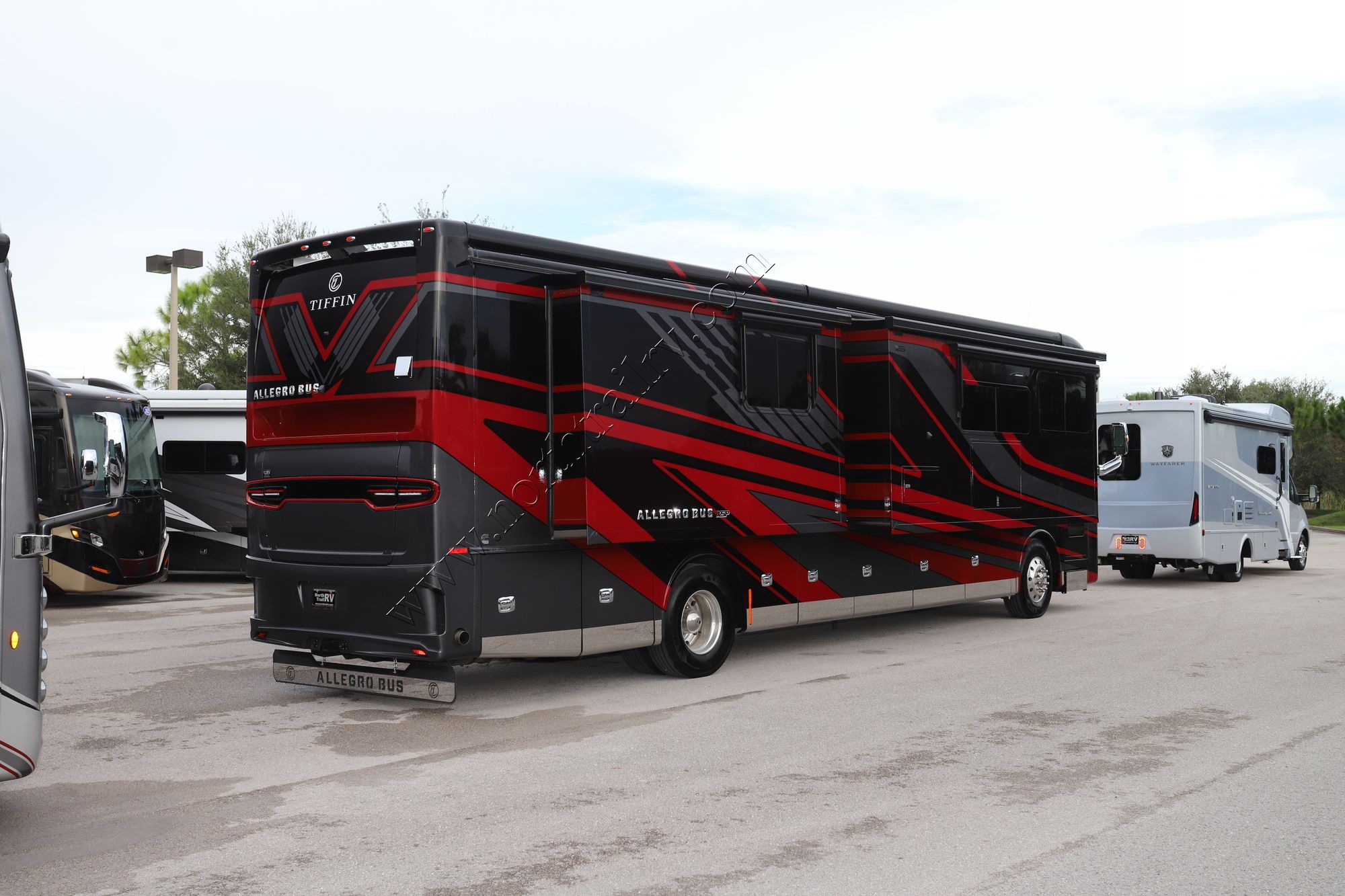 New 2023 Tiffin Motor Homes Allegro Bus 40IP Class A  For Sale