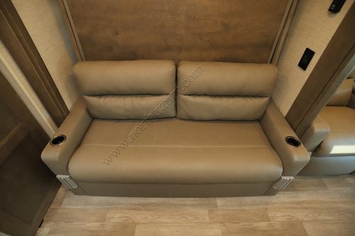 2023 Tiffin Motor Homes Wayfarer 25RW