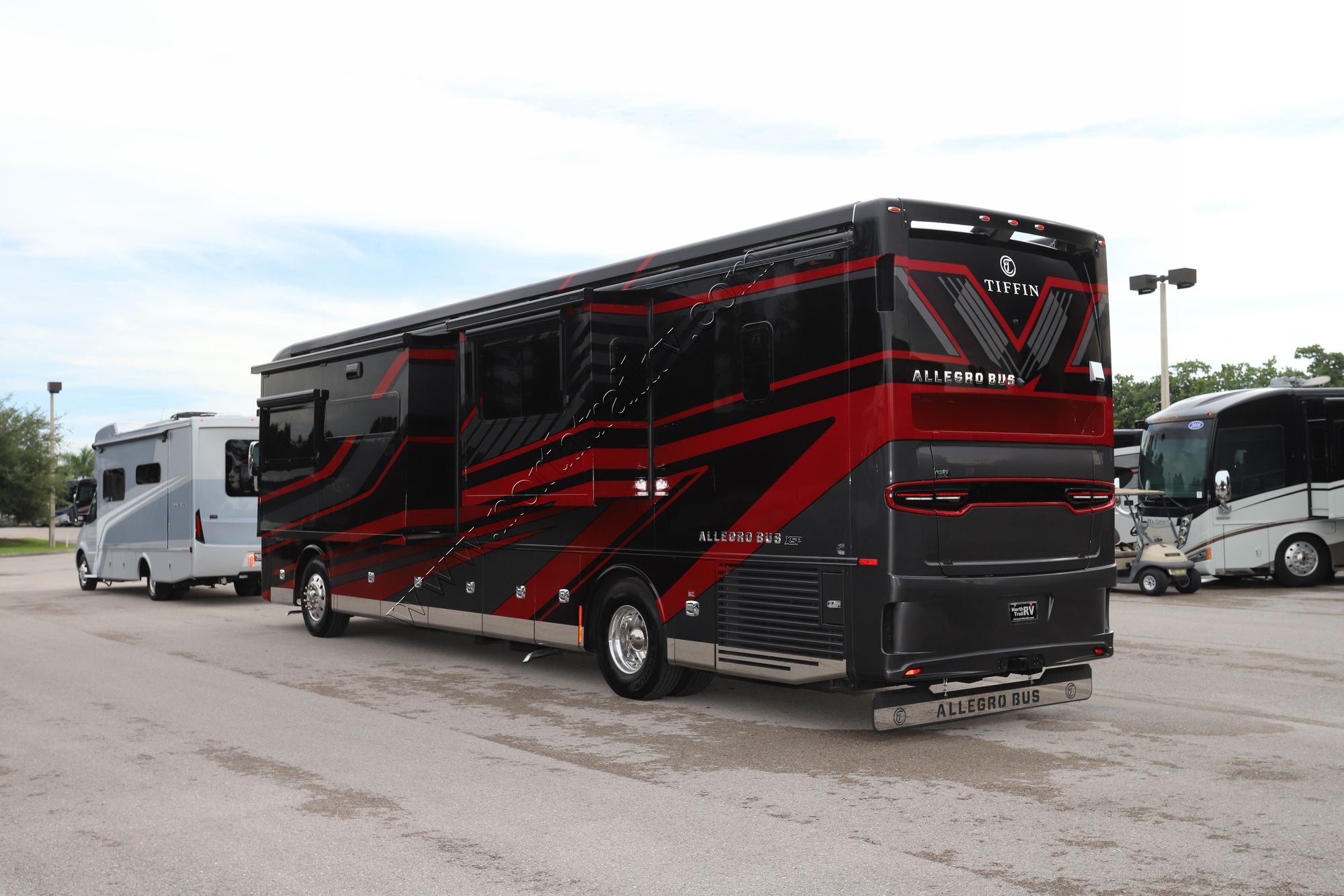 New 2023 Tiffin Motor Homes Allegro Bus 40IP Class A  For Sale