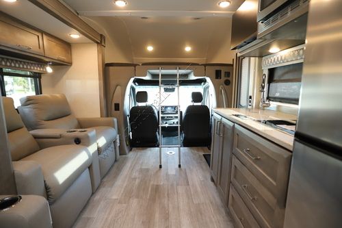 2023 Tiffin Motor Homes Wayfarer 25RW