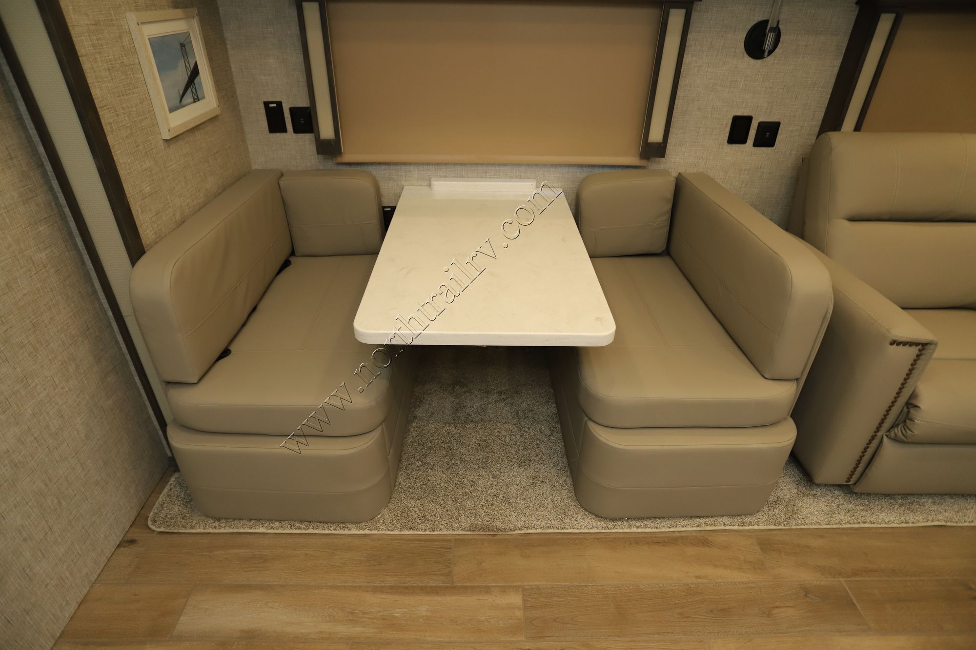 New 2023 Tiffin Motor Homes Allegro Red 37BA Class A  For Sale