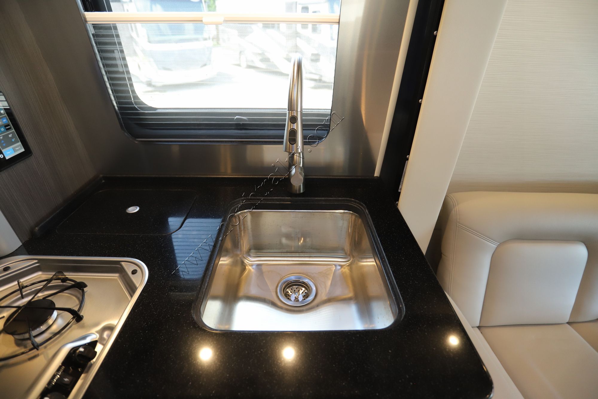 New 2022 Airstream Atlas MB Class C  For Sale