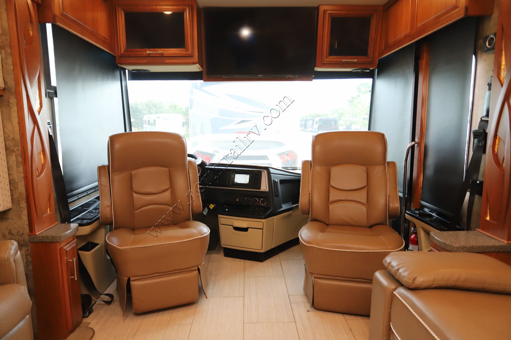 Used 2017 Newmar Ventana 4369 Class A  For Sale