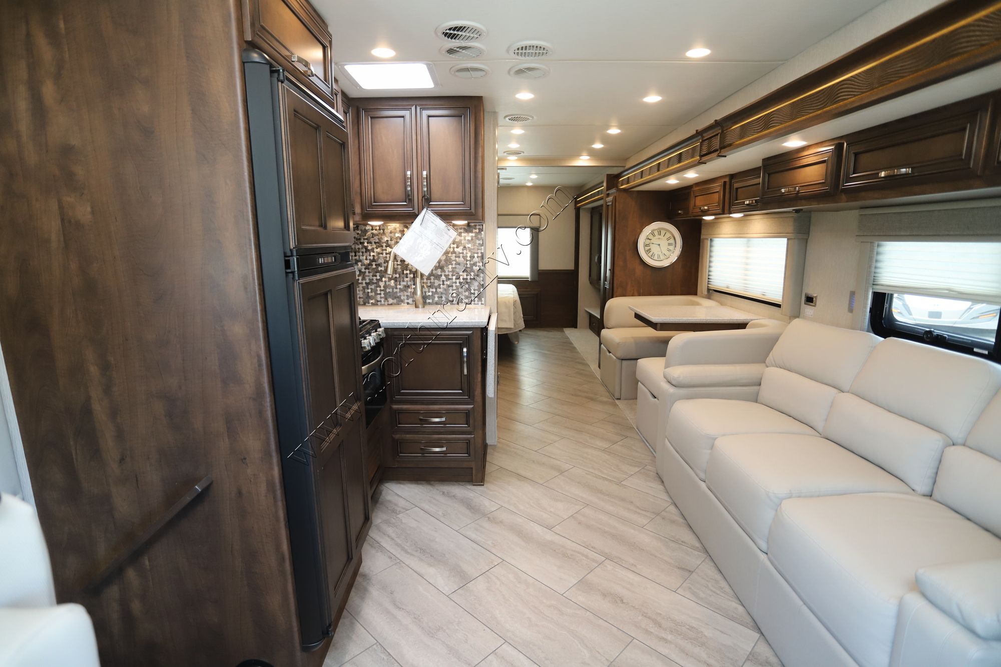 New 2023 Newmar Bay Star Sport 2920 Class A  For Sale