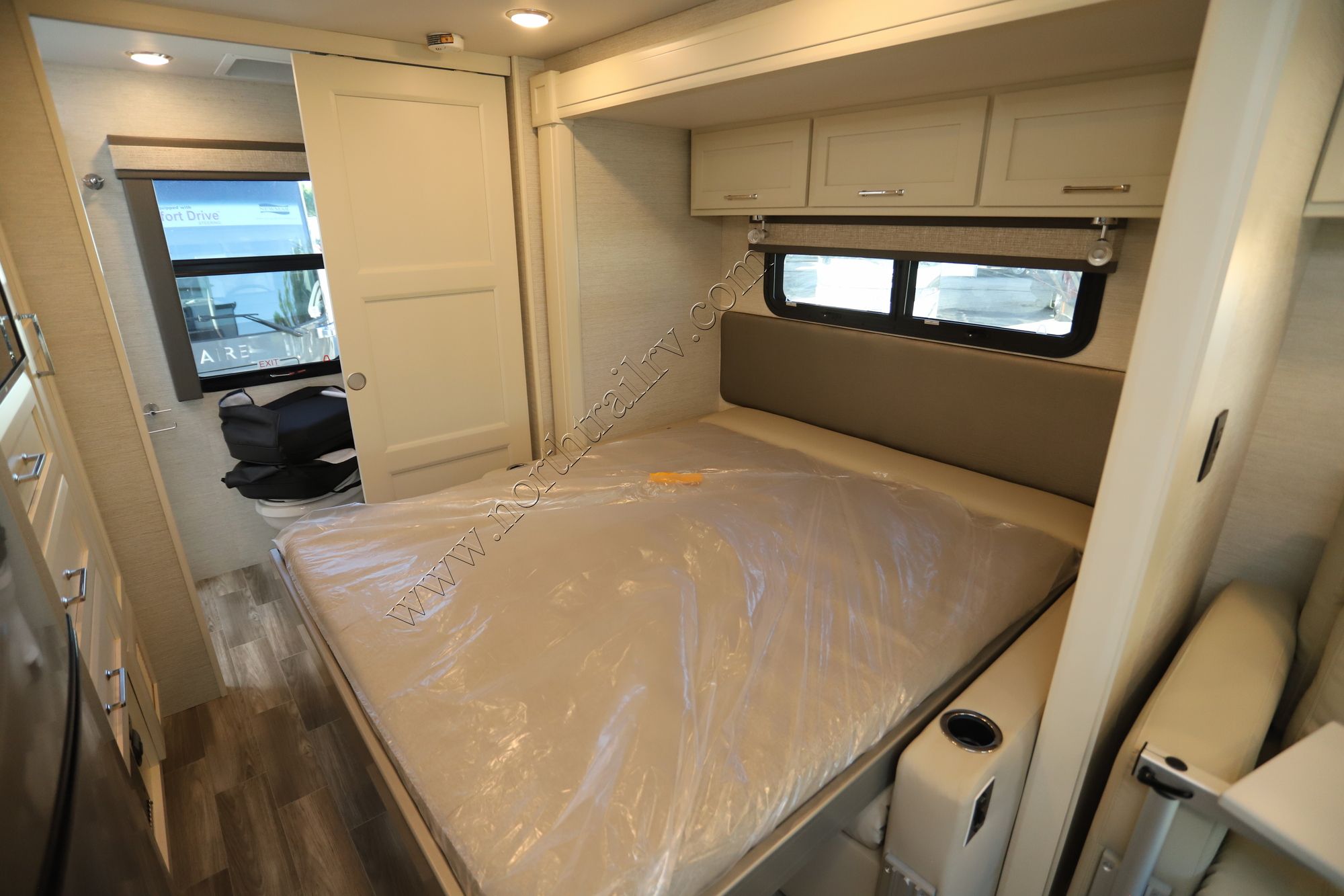 New 2023 Tiffin Motor Homes Wayfarer 25RW Class C  For Sale