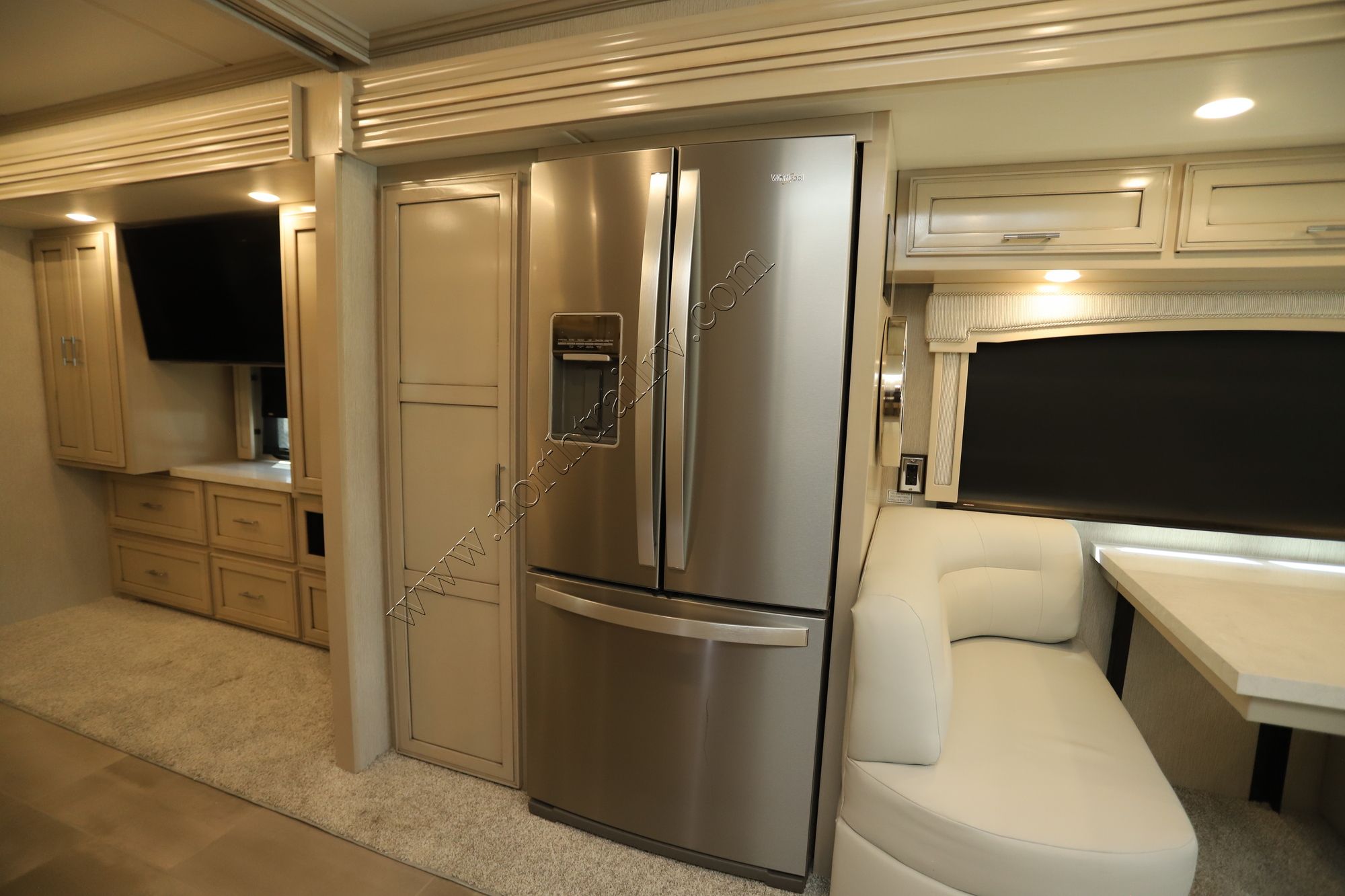 New 2023 Newmar Ventana 4369 Class A  For Sale