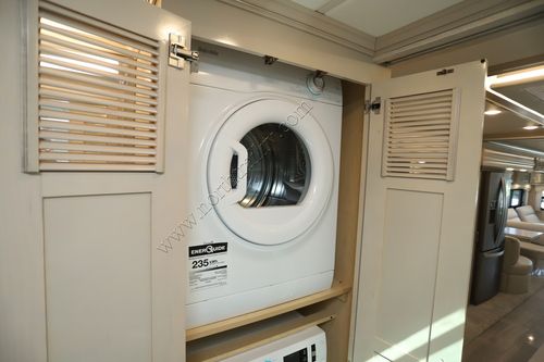 2023 Newmar Ventana 4369