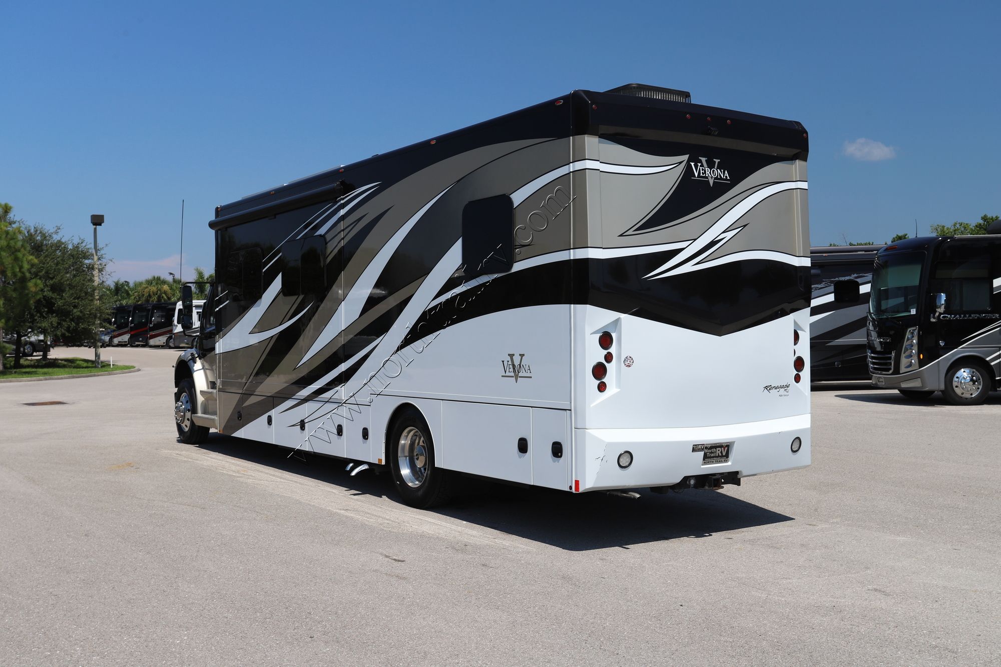 Used 2020 Renegade Rv Verona 36VSB Super C  For Sale