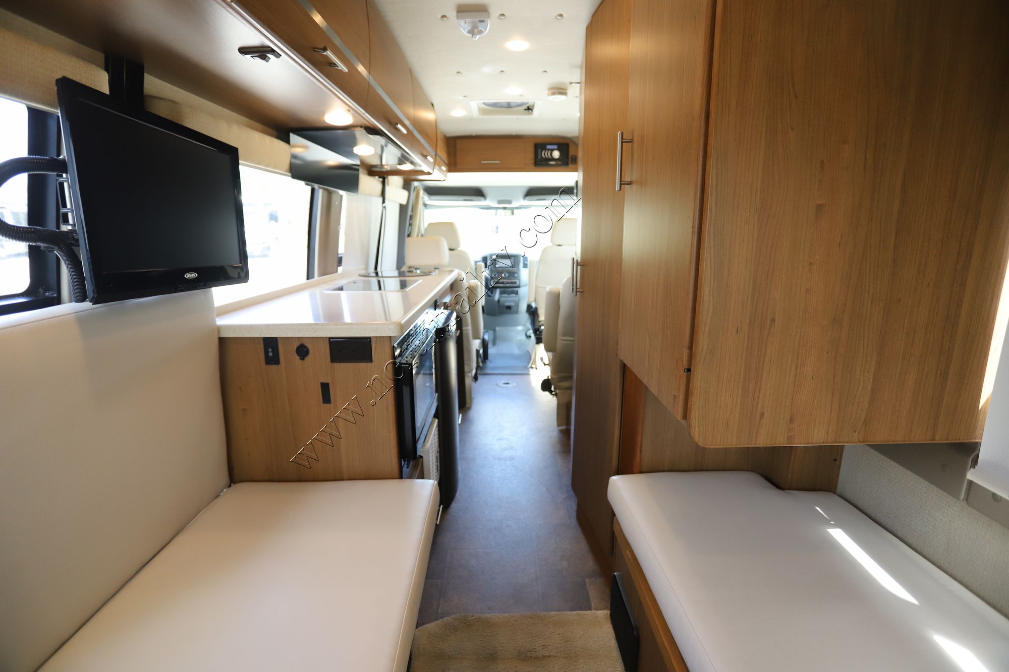 Used 2014 Winnebago Era 170X Class B  For Sale