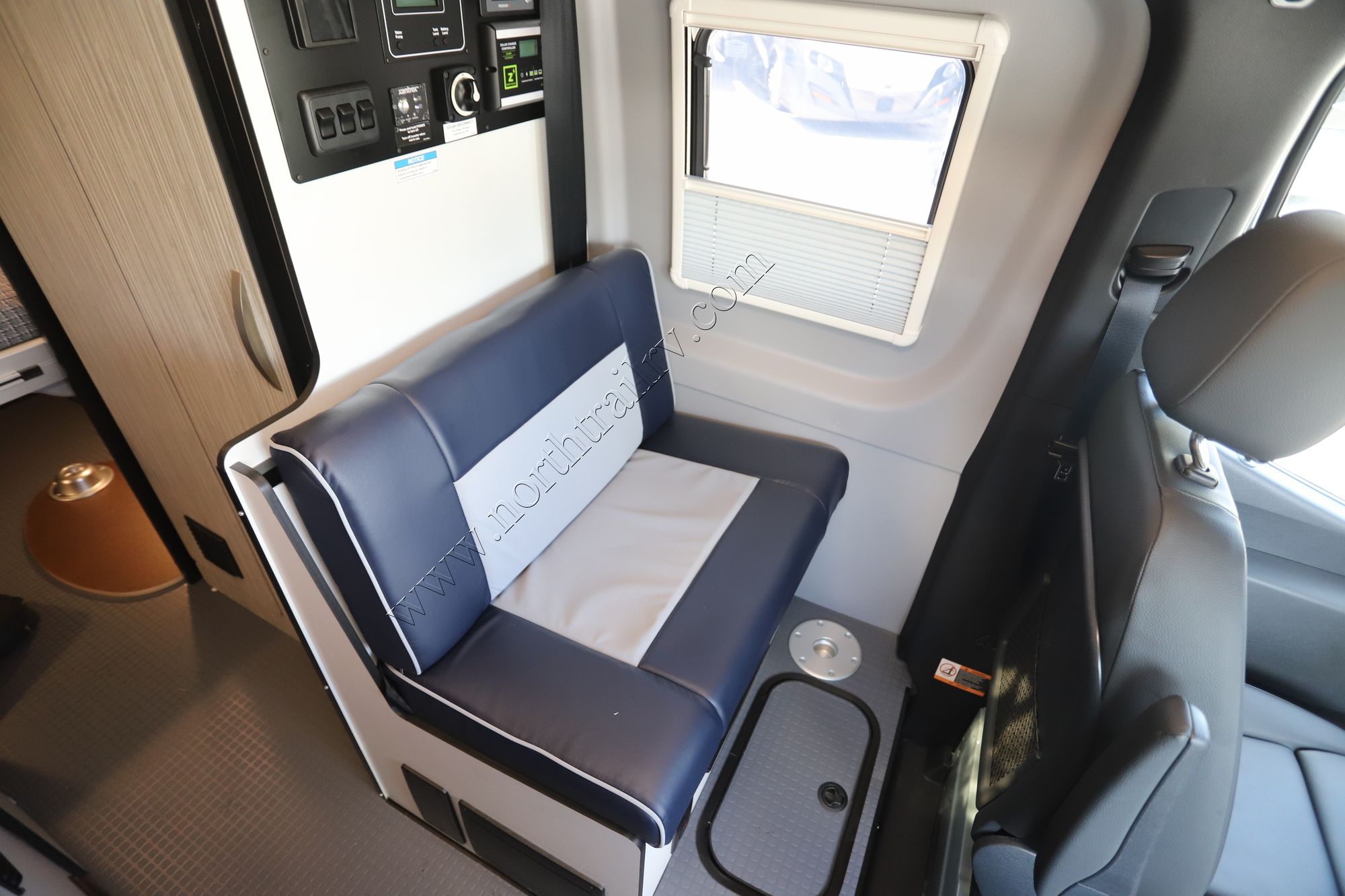 New 2022 Winnebago Revel 44E Class B  For Sale