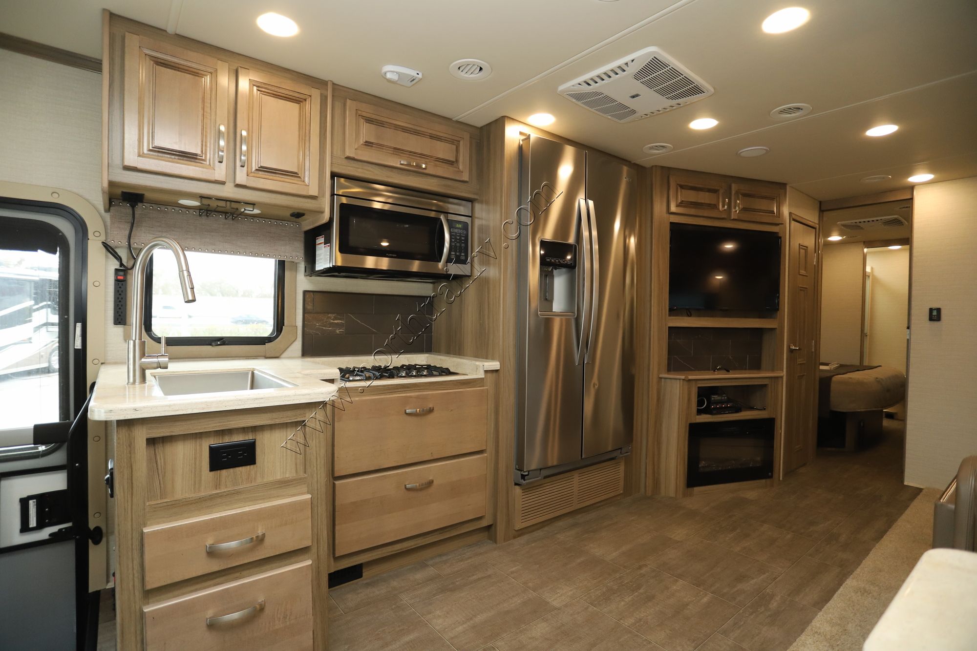 Used 2019 Jayco Seneca 37K Super C  For Sale