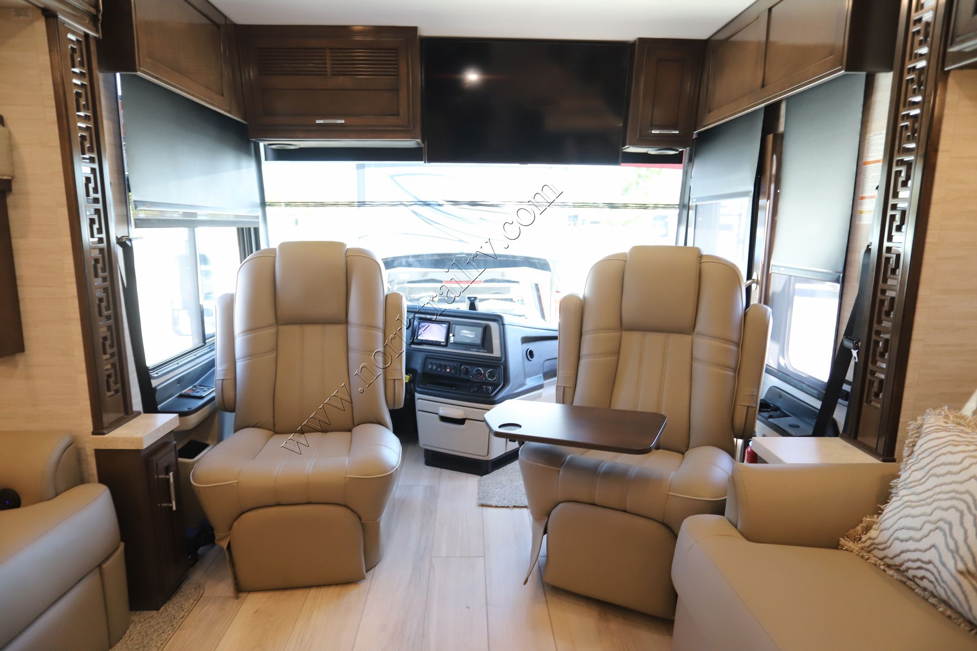 New 2023 Newmar Ventana 4369 Class A  For Sale