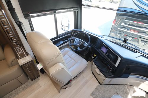 2023 Newmar Ventana 4369