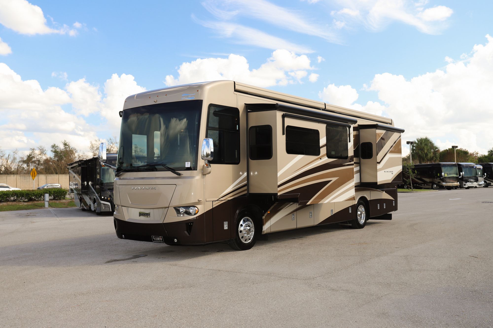 Used 2020 Newmar Ventana 3717 Class A  For Sale