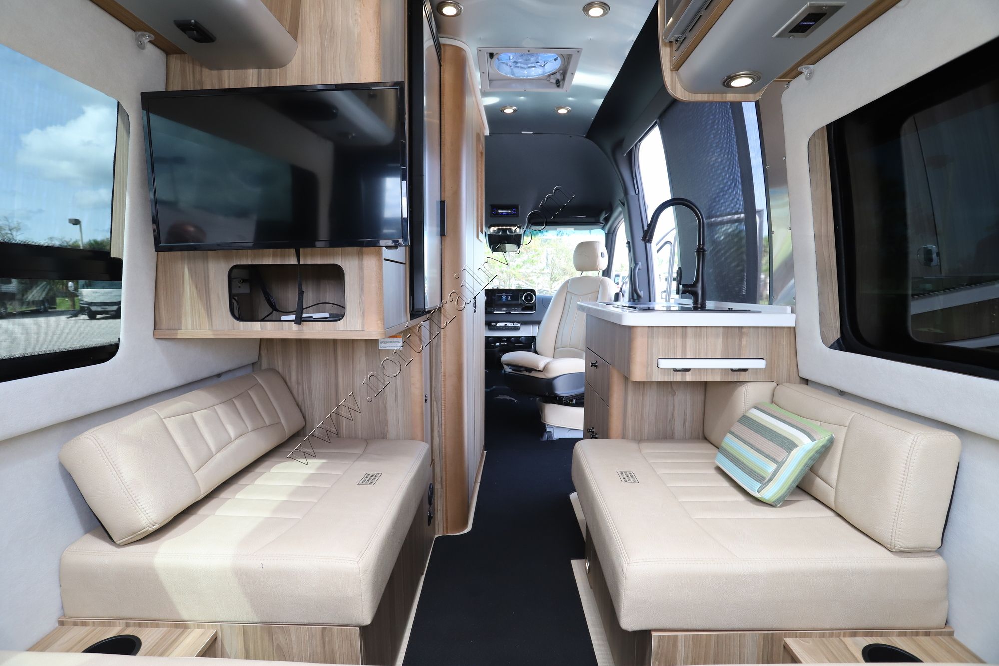 Used 2021 Airstream Interstate 19 4X4 TB Class B  For Sale