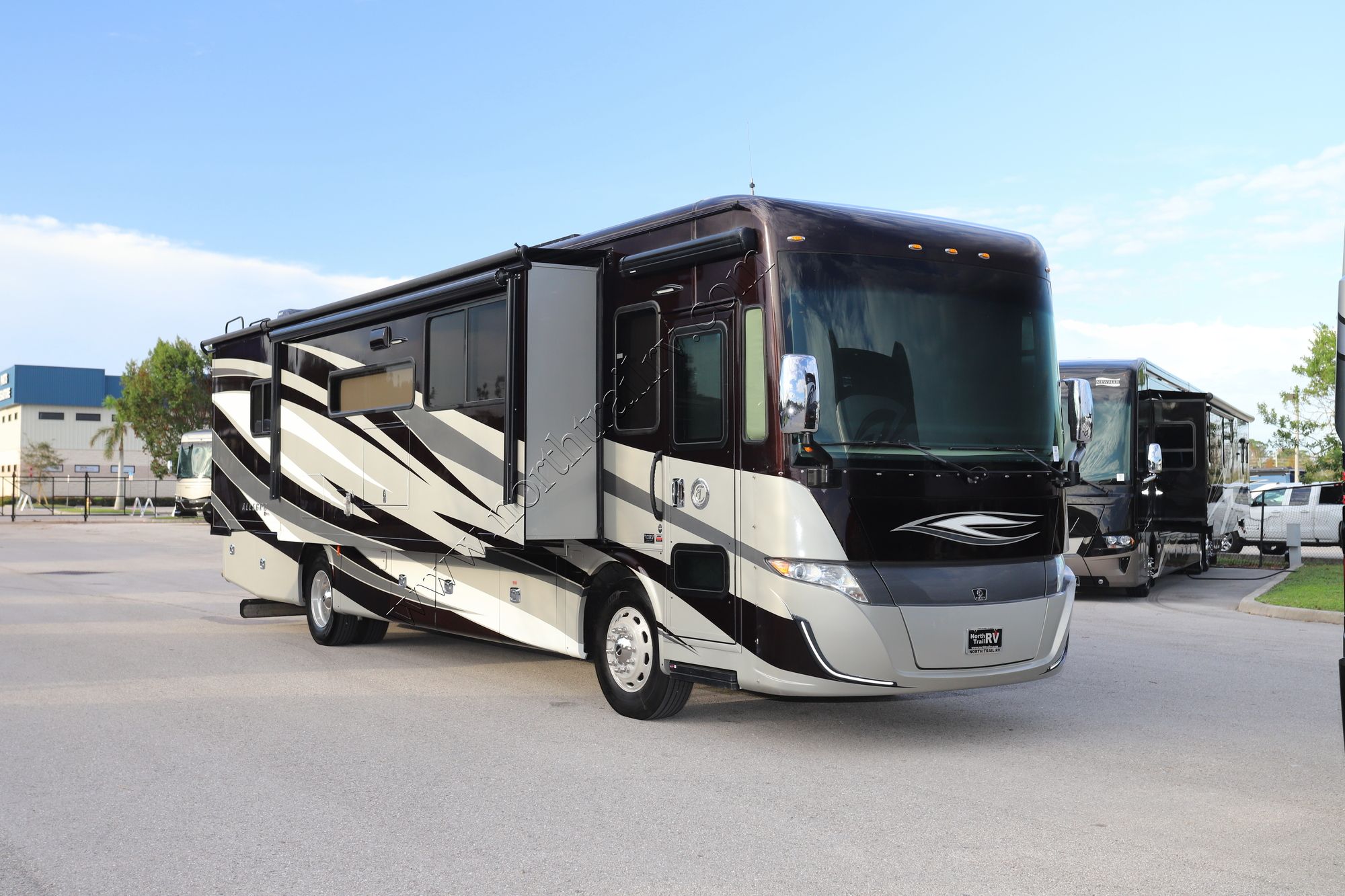 Used 2019 Tiffin Motor Homes Allegro Red 37BA Class A  For Sale