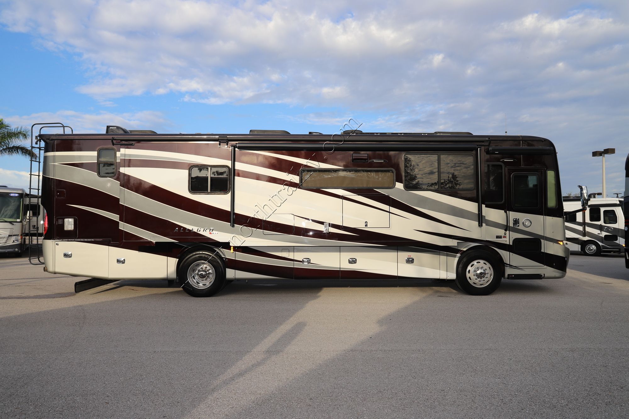 Used 2019 Tiffin Motor Homes Allegro Red 37BA Class A  For Sale