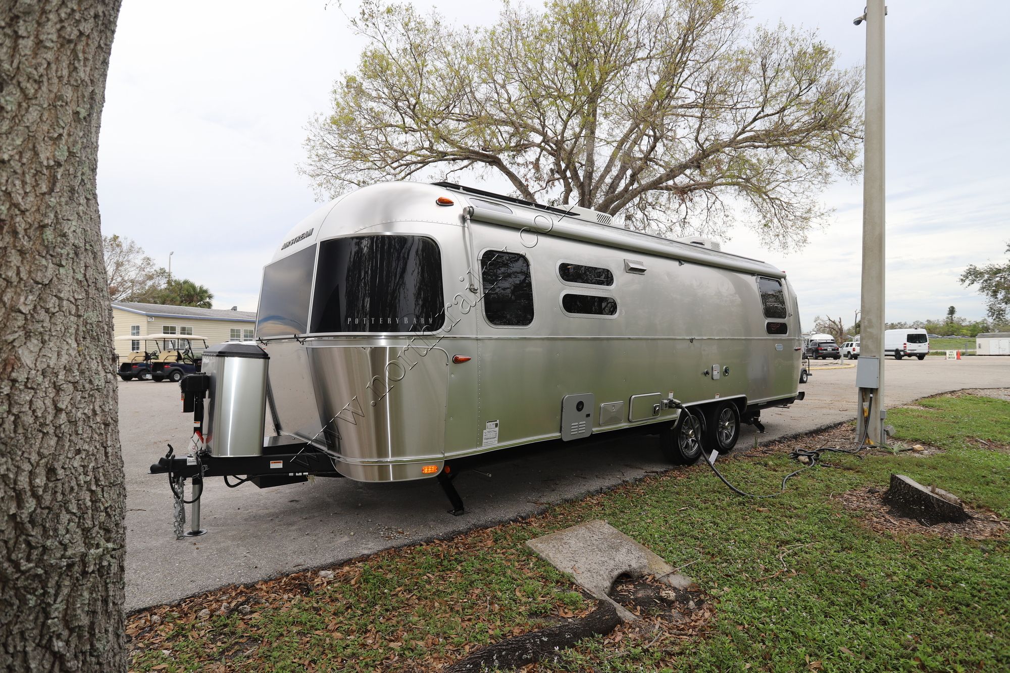 New 2023 Airstream Pottery Barn 28RB Travel Trailer  For Sale