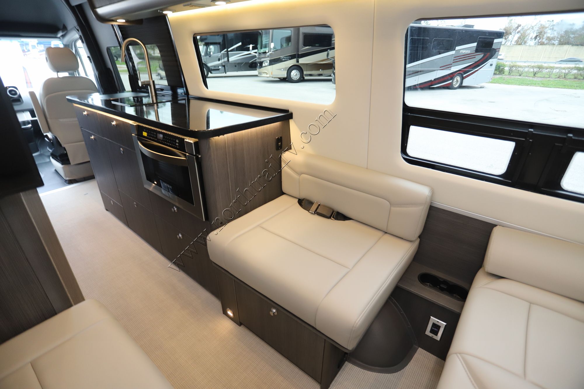 New 2023 Airstream Interstate 24GT-e Class B  For Sale