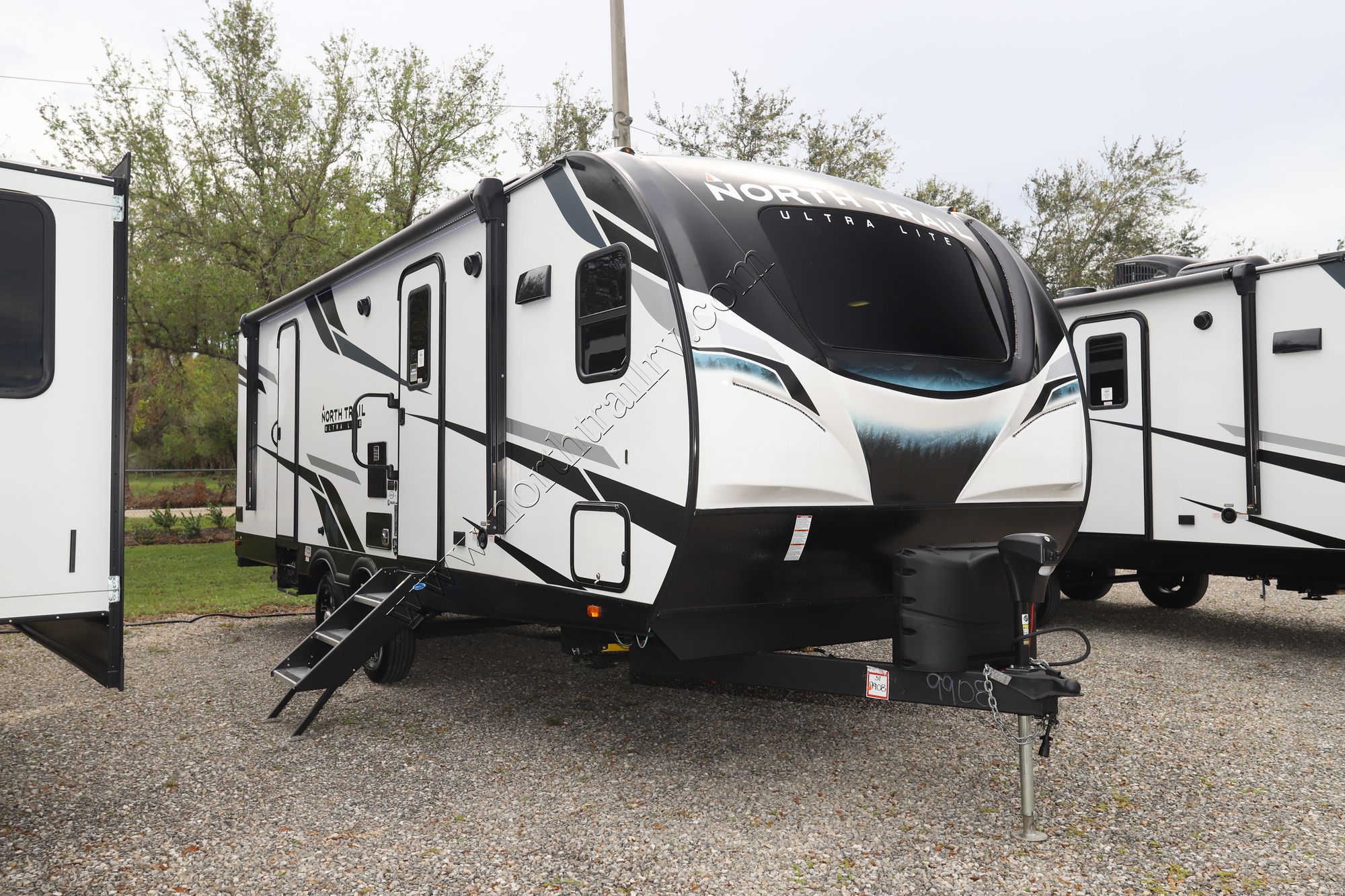 New 2023 Heartland Rv North Trail 26FKDS Travel Trailer  For Sale