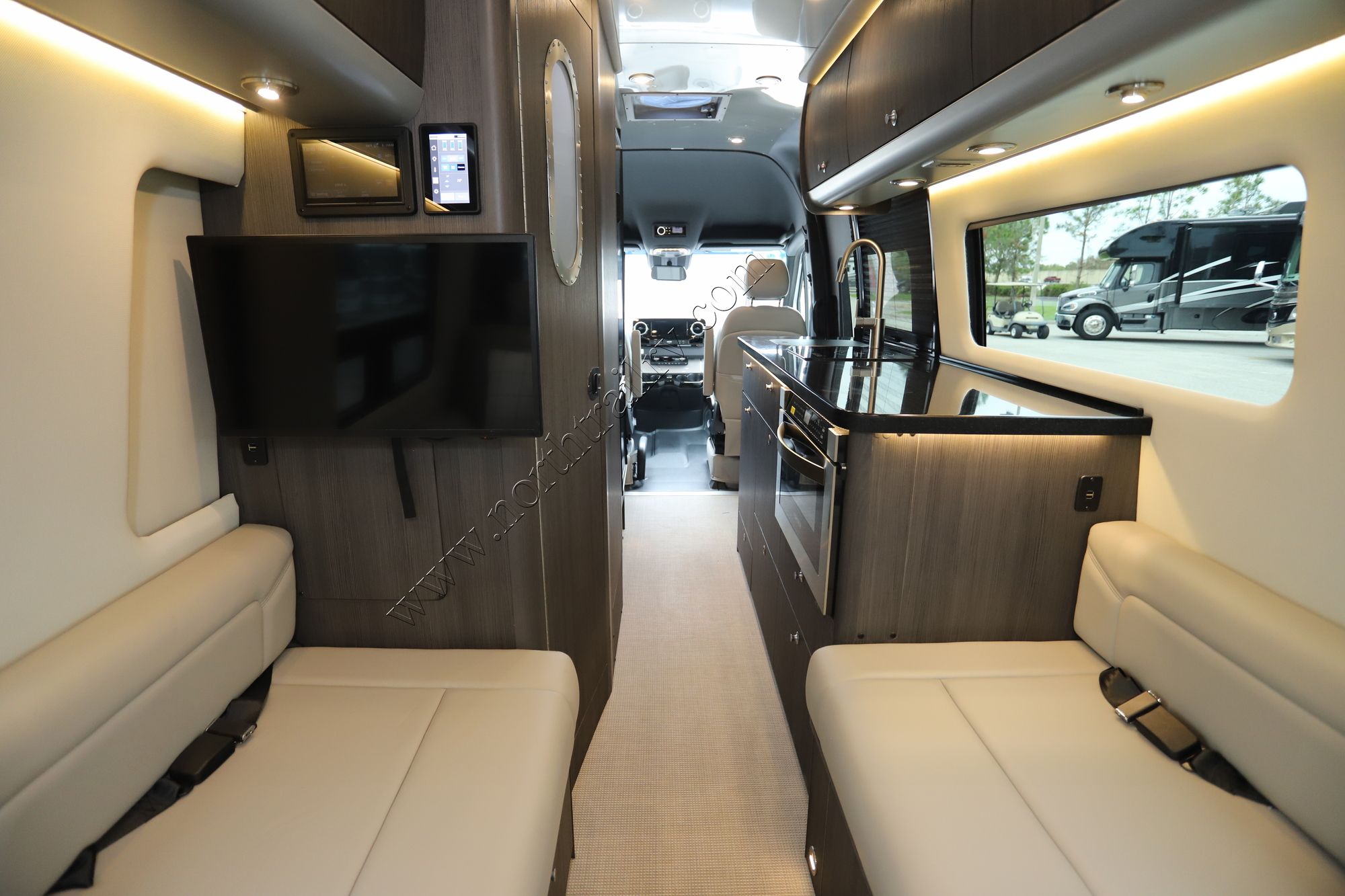 New 2023 Airstream Interstate 24GT-e Class B  For Sale