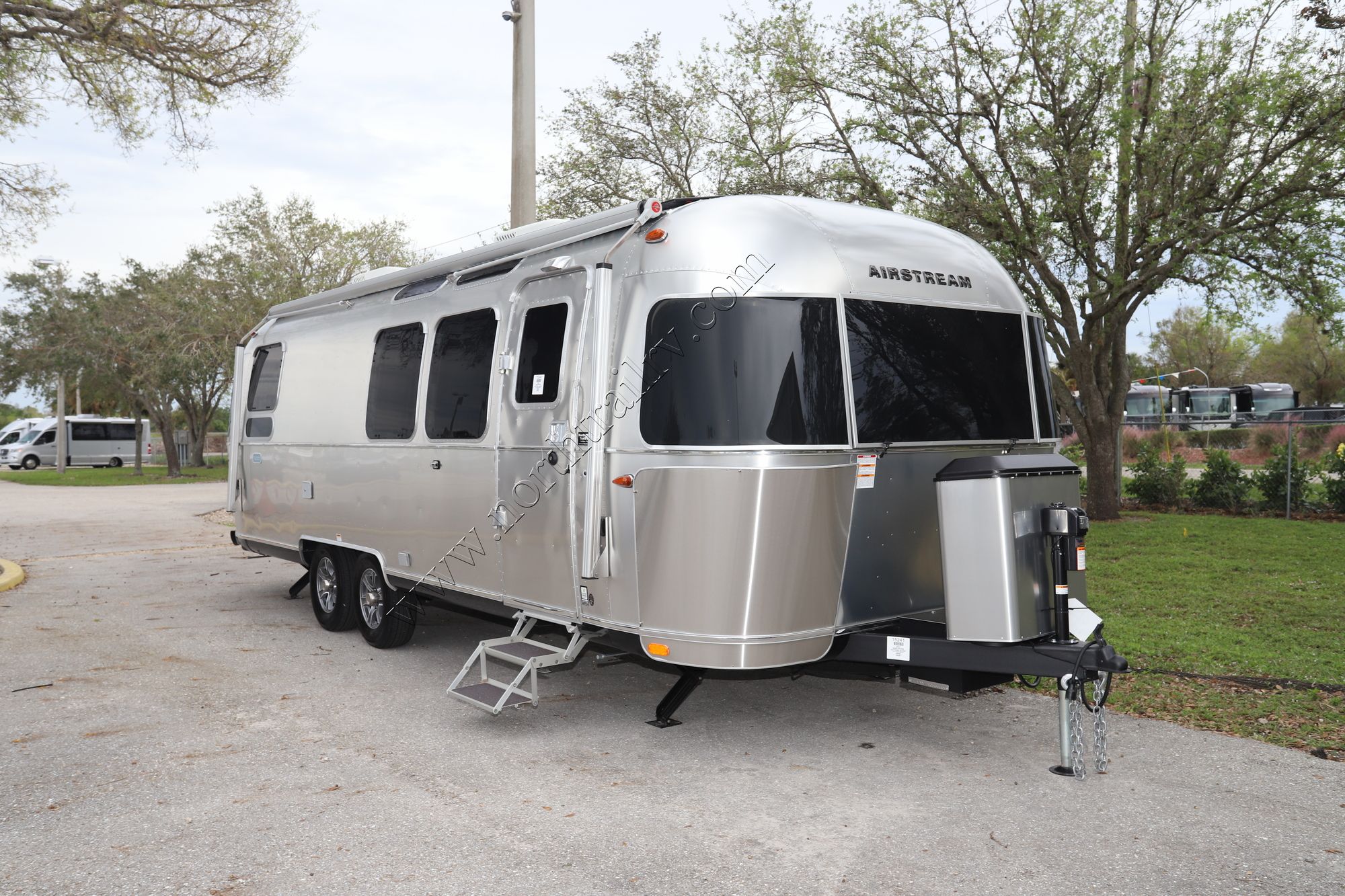 New 2023 Airstream Pottery Barn 28RB Travel Trailer  For Sale