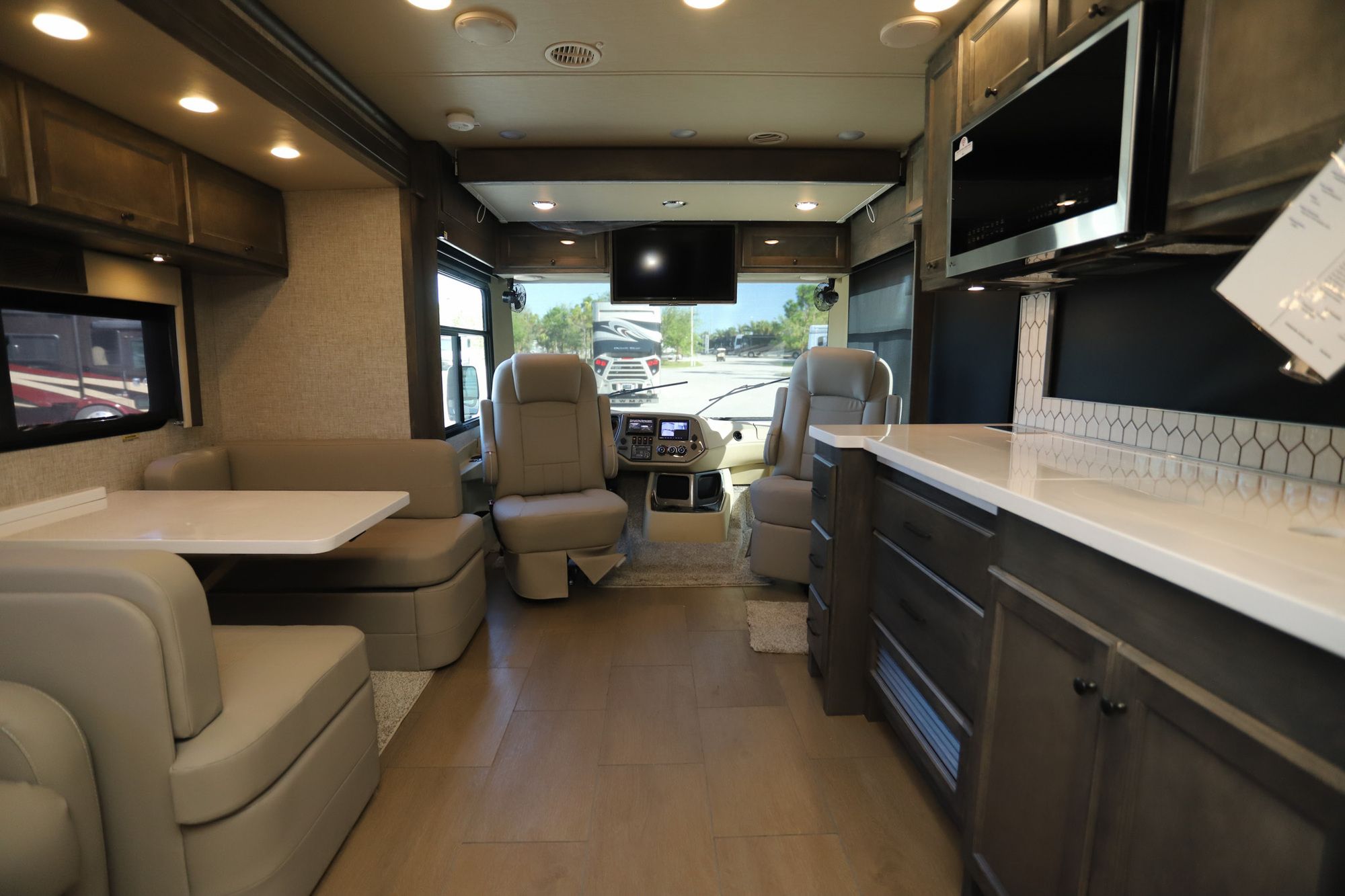 New 2023 Tiffin Motor Homes Allegro 36UA Class A  For Sale