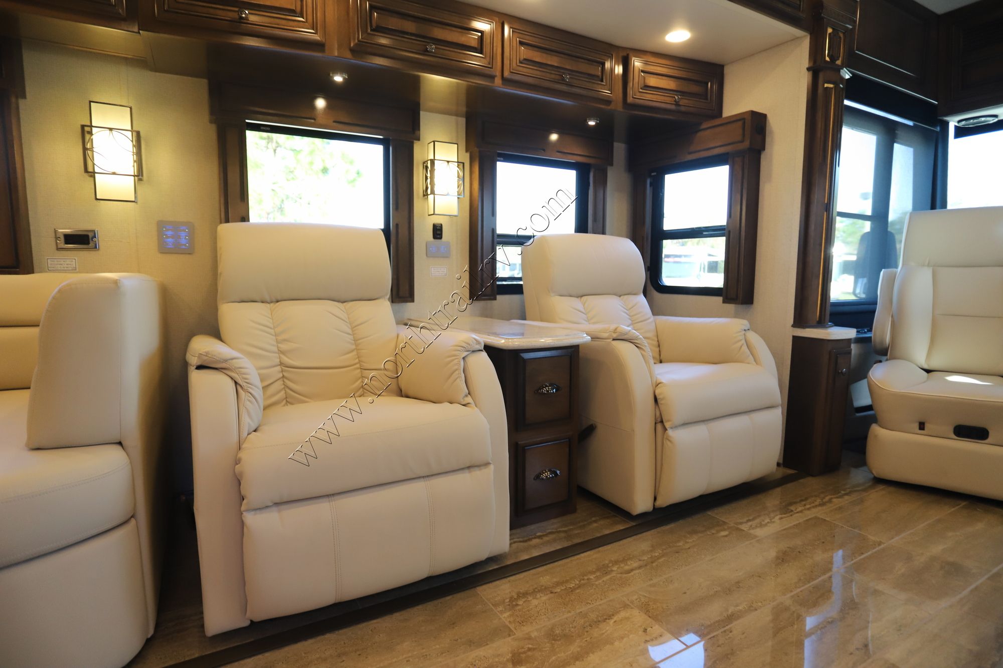 Used 2019 Newmar Dutch Star 4328 Class A  For Sale