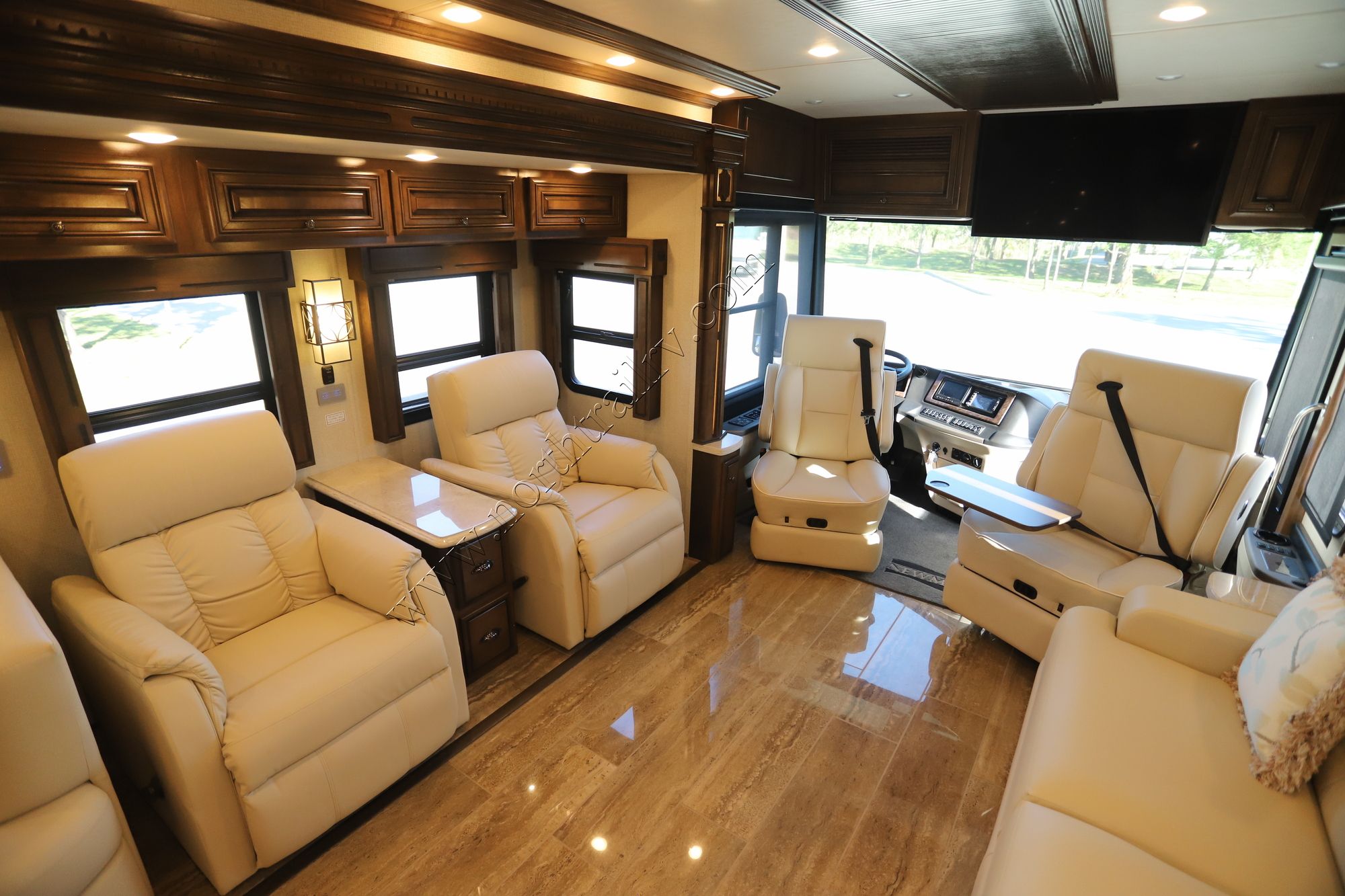 Used 2019 Newmar Dutch Star 4328 Class A  For Sale