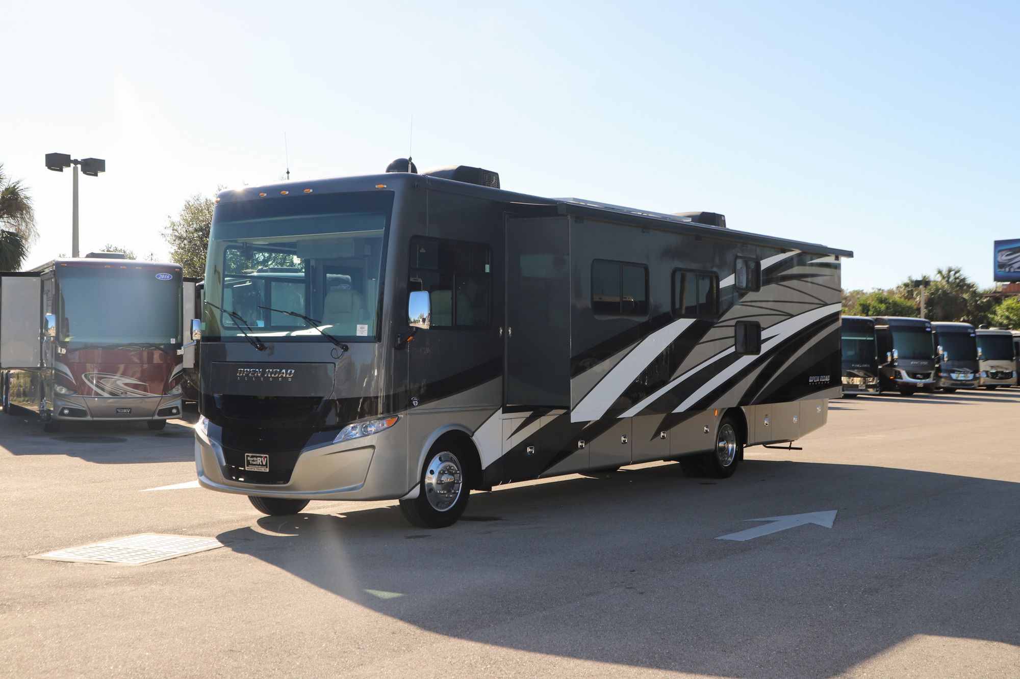 New 2023 Tiffin Motor Homes Allegro 36UA Class A  For Sale